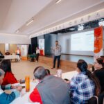 Sesión del Laboratorio de Liderazgos Ciudadanos de Guadalajara en el Centro Cultural Chapalita
