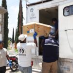 Personal del Instituto Jalisciense de Ciencias Forenses realiza la inhumación de personas fallecidas identificadas en el Panteón Guadalajara