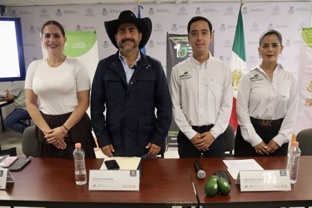 Presentación del Congreso del Aguacate de Jalisco 2026 con representantes de SADER Jalisco y APEAJAL
