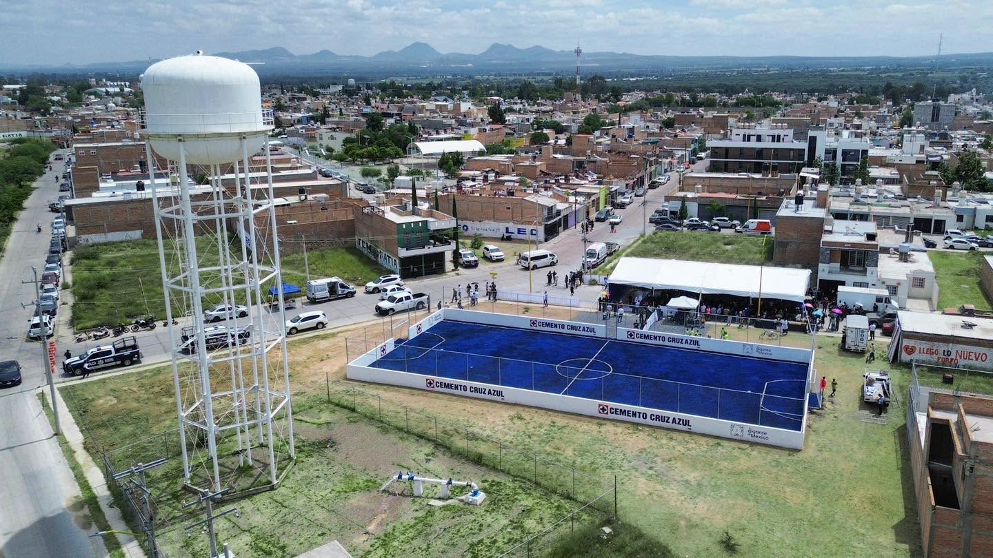 Cancha de futbol rápido inaugurada en Pabellón de Arteaga como parte de las acciones de impulso al deporte en Aguascalientes.