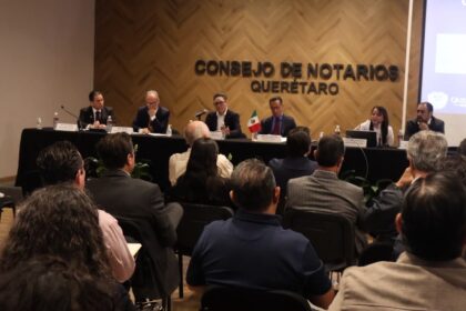 Sesión informativa del Municipio de Querétaro con el Consejo de Notarios sobre el Programa de Estímulo Fiscal Familiar por Transmisión Patrimonial.
