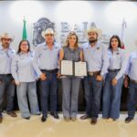 Marina del Pilar Avila Olmeda firma convenio de apoyo a productores de trigo cristalino del Valle de Mexicali.