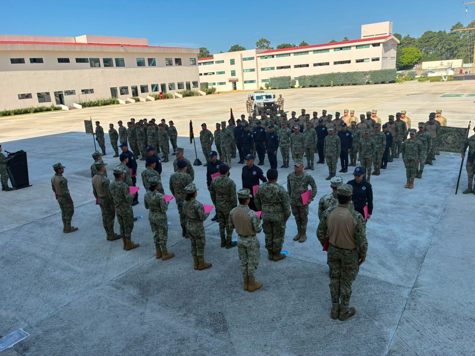 Elementos de la Policía Estatal de Aguascalientes participan en capacitación especializada impartida por la Secretaría de Marina.