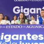 Tere Jiménez presenta acciones y programas para jóvenes durante una rueda de prensa del Gobierno de Aguascalientes.