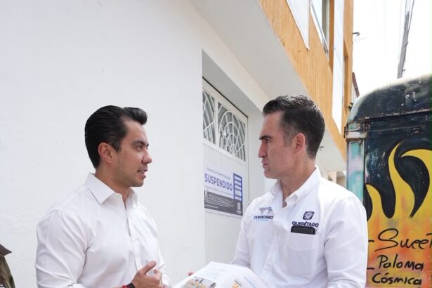 Felifer Macías y Gerardo Romero Altamirano durante una supervisión relacionada con desarrollo urbano en Querétaro