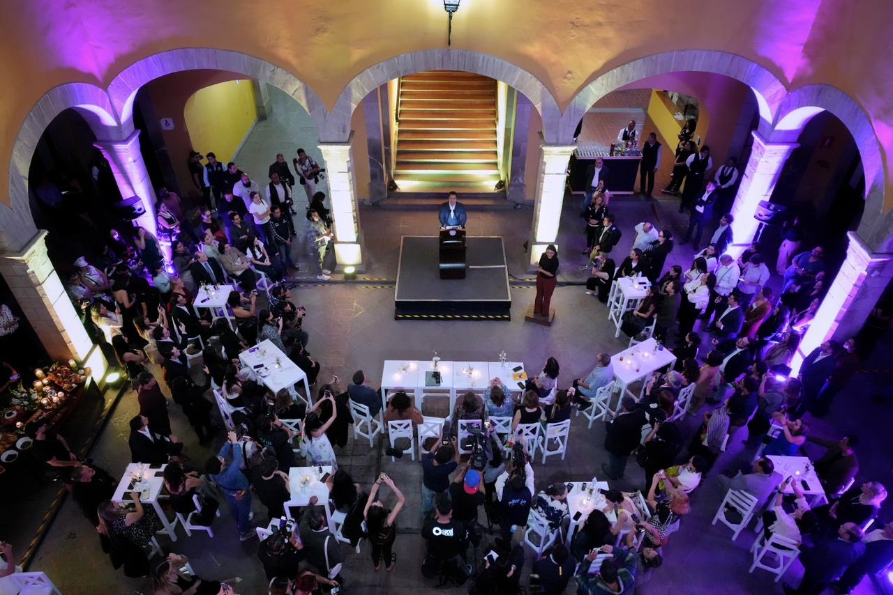 Inauguración del Hay Festival Querétaro 2026 con autoridades y asistentes en una sede cultural de la ciudad.