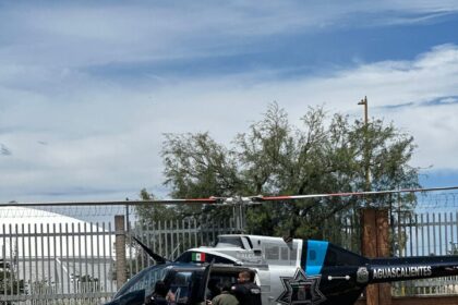 Helicóptero de la Policía Municipal de Aguascalientes utilizado en el traslado de un órgano para el primer trasplante de hígado realizado en el estado.