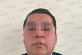 Imagen difundida por la Fiscalía General del Estado de San Luis Potosí de Federico “N”, detenido en cumplimiento de una orden de aprehensión.