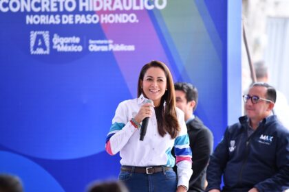 Entrega de calles pavimentadas con concreto hidráulico en Norias de Paso Hondo, Aguascalientes.