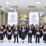 Tere Jiménez junto a integrantes del Congreso del Estado de Aguascalientes durante la entrega del Cuarto Informe de Gobierno.
