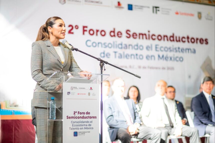 Participación en el Segundo Foro de Semiconductores sobre el ecosistema de talento en México, en Baja California.