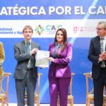Autoridades durante un encuentro sobre sustentabilidad y cambio climático en Aguascalientes.