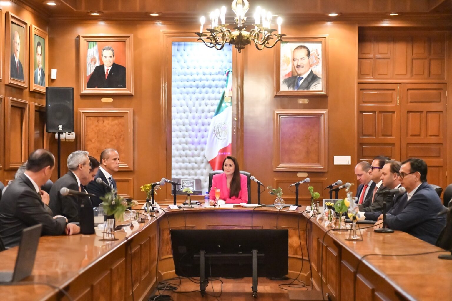 Tere Jiménez durante la firma del convenio para la construcción y operación del nuevo Foro de las Estrellas en Aguascalientes.